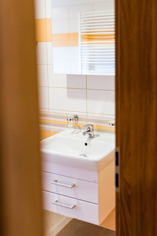 Apartmany Na Namesti Boží Dar Kültér fotó